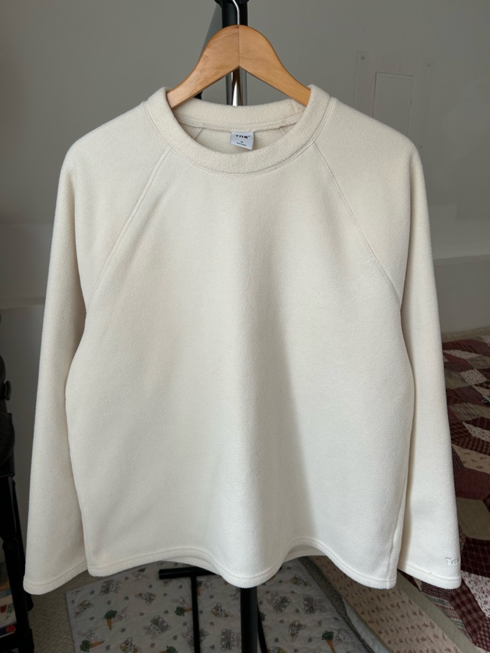 Aritzia Tna Fleece Crewneck Pullover Cream